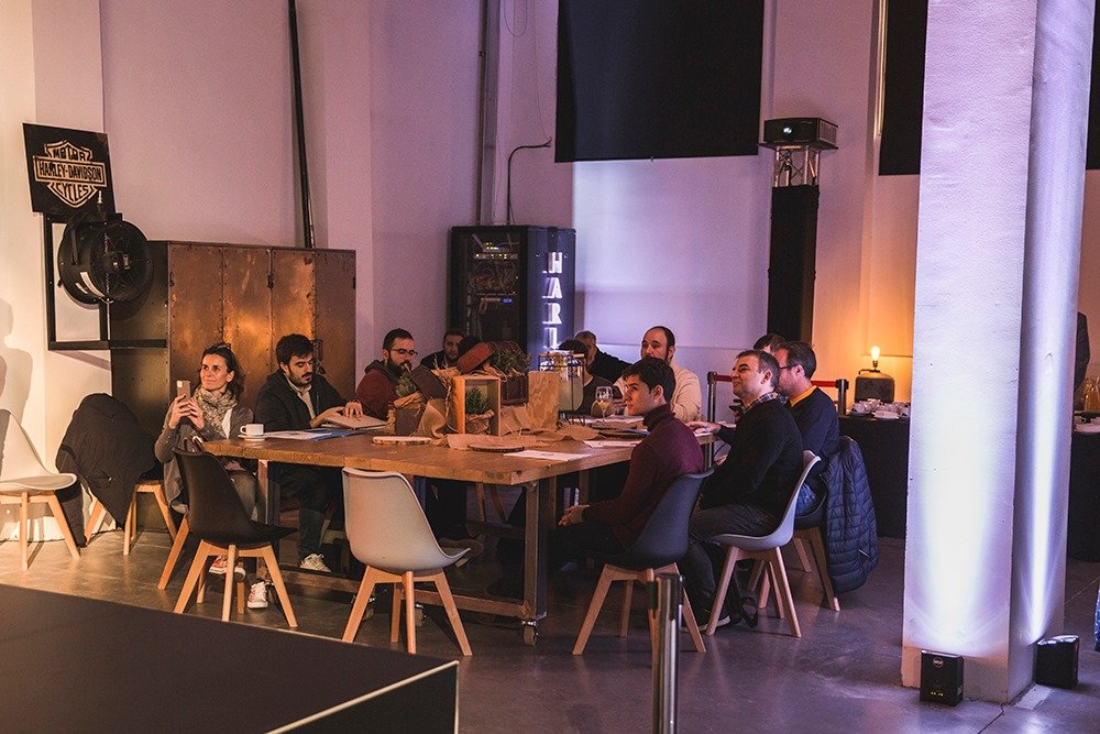 Briefing y planificación del podcast