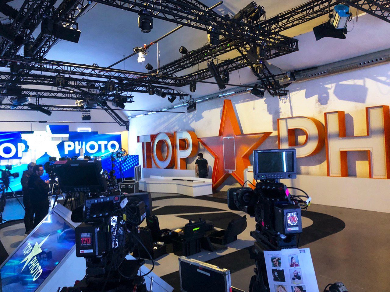 Grabación de podcast en estudio profesional